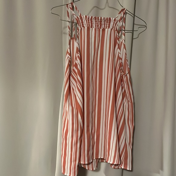 Pink Rose Tank Size Large - Picture 2 of 2